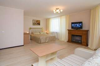 Гостиница Ярд Севастополь Люкс Свадебный-1